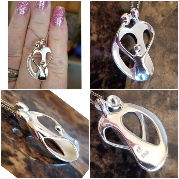 Sterling Silver "Family Love" Necklace 18" long - Picture 3 of 4